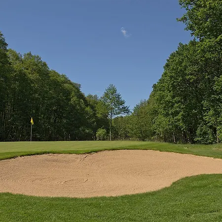Отель Golfresort Semlin Ратенов