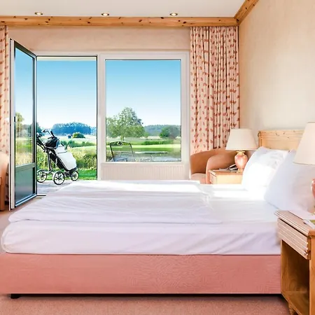 Golfresort Semlin 4* Ратенов